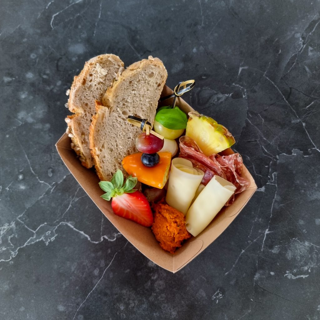 Good vibes: Businesscatering Snack Tray